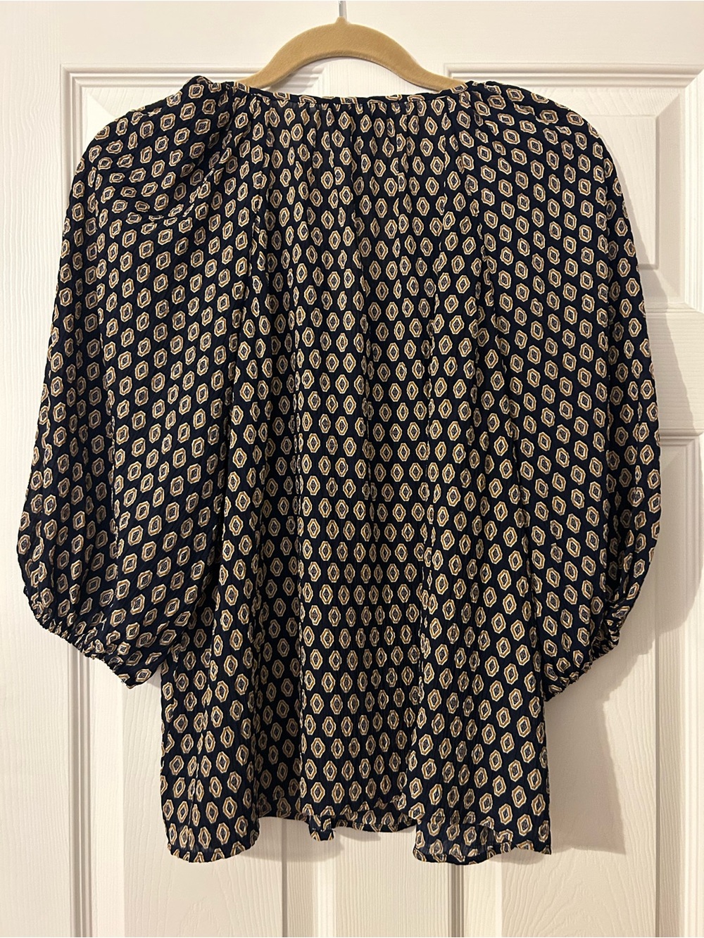 Sanctuary Navy Geometric Puff-Sleeve Blouse - Picture 3 of 7